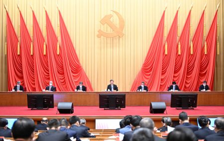 　　2023年1月9日，习近平在中国共产党第二十届中央纪律检查委员会第二次全体会议上发表重要讲话。新华社记者 张领 摄