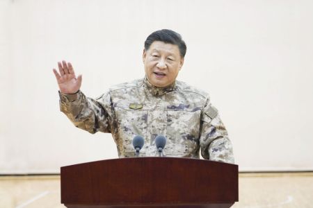 2022年11月8日,习近平视察军委联合作战指挥中心并发表重要讲话。新华社记者 李刚 摄 2022年11月8日,习近平视察军委联合作战指挥中心并发表重要讲话。新华社记者 李刚 摄