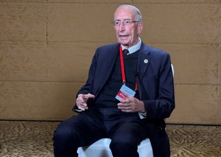 国际海洋法法庭前副庭长赫尔穆特·图尔克接受南海之声专访 国际海洋法法庭前副庭长赫尔穆特·图尔克接受南海之声专访