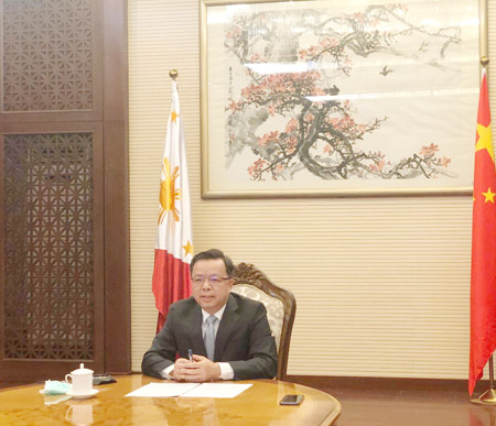 7月31日，中國駐菲律賓大使黃溪連與菲公造部部長維惹舉行視頻會談，共商如何克服新冠疫情影響，抓緊推進中菲政府間部分基礎設施合作項目。