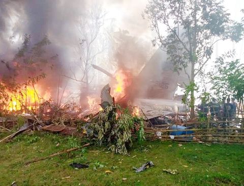 國防部長洛仁薩那昨日表示，上午發生在蘇祿省的軍機墜毀事件目前已造成29人遇難、50人受傷。