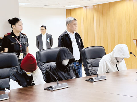 三名據稱在柬埔寨遭受中國人虐待的菲律濱人已安全回國，他們是詐騙農場的受害者。