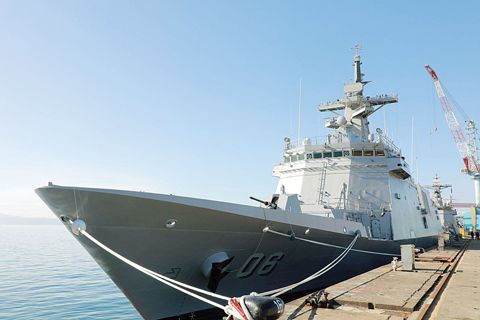 菲律濱海軍週二迎來從韓國新購入的護衛艦。