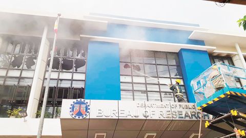 公造部位於計順市的辦公室於週三發生三級火警。