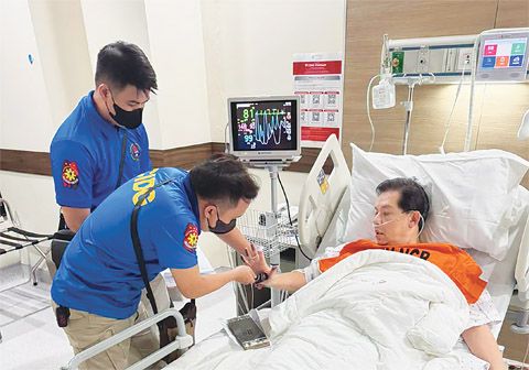 2026年9月7日，針對前眾議長馬丁·羅麻禮斯的逮捕令在紅衣主教仙道斯醫療中心病房內送達，他因涉嫌防洪工程回扣案而被控掠奪罪。