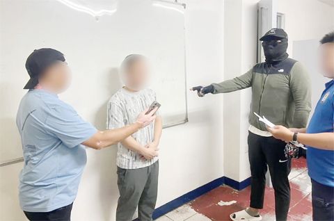 2026年10月9日，一名涉嫌與菲律賓離岸博彩業者（POGO）營運相關的人口販運活動的中國公民民黃明敏（Huang