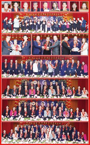 圖片說明:上排小圖左至右依次為施東方、蔡榮衛、洪健雄、蔡華民、施萬軫、柯茹茹、柯志超、蔣曉瑋和黃淑賢。第二排為新屆商會理事的宣誓就職儀式。第三排左圖為施東方見證商會的交接儀式;右圖為蔡華民見證校董會的交接儀式;右圖為校友會致謝施萬軫的儀式。第四排為捐獻商總華生流失補助金的儀式。第五排為全體新屆商會理事與嘉賓的合影。第六排為全體新屆董事與嘉賓的合影。下排為全體新屆校友會理事與領導及嘉賓合影。(本報記者Celia