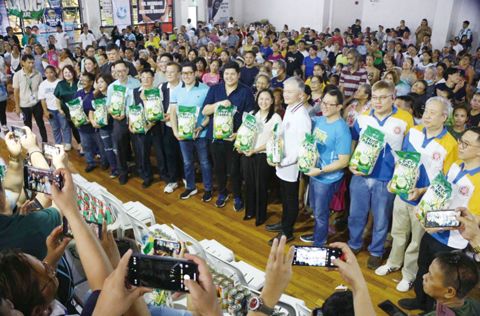 圖片說明：計順市市長Joy