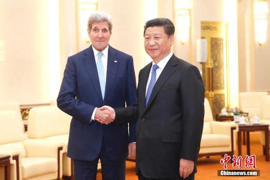 5月17日，中国国家主席习近平在北京人民大会堂会见美国国务卿克里。