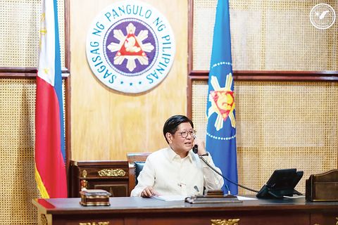 7月31日,總統小馬科斯與德國總理弗里德里希·梅爾茨進行電話會談。