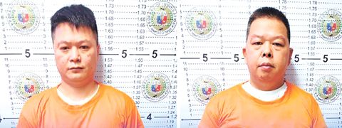 移民局逃犯搜捕組探員逮捕了兩名因經營網絡博彩網站而在中國遭通緝的中國籍男子。（移民局照片）